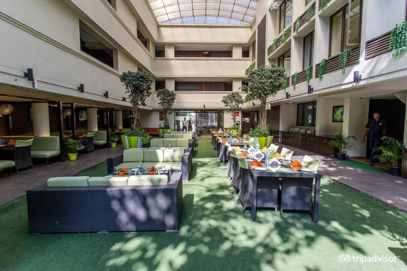 Citrus Hotel Lonavala Εξωτερικό φωτογραφία