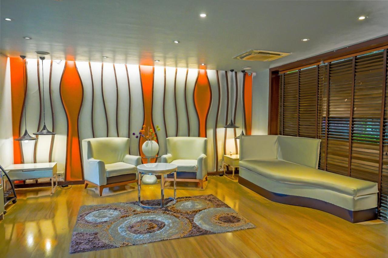 Citrus Hotel Lonavala Εξωτερικό φωτογραφία