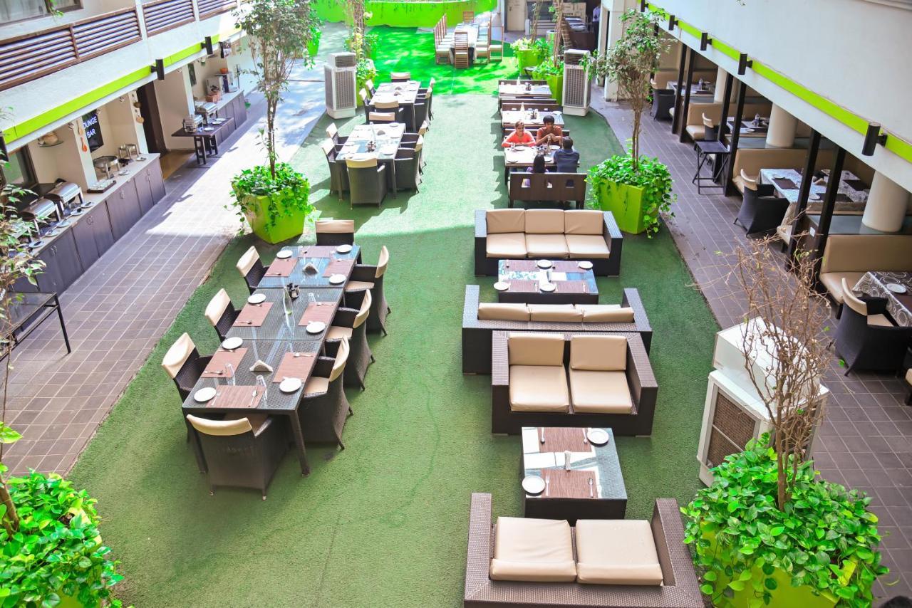 Citrus Hotel Lonavala Εξωτερικό φωτογραφία