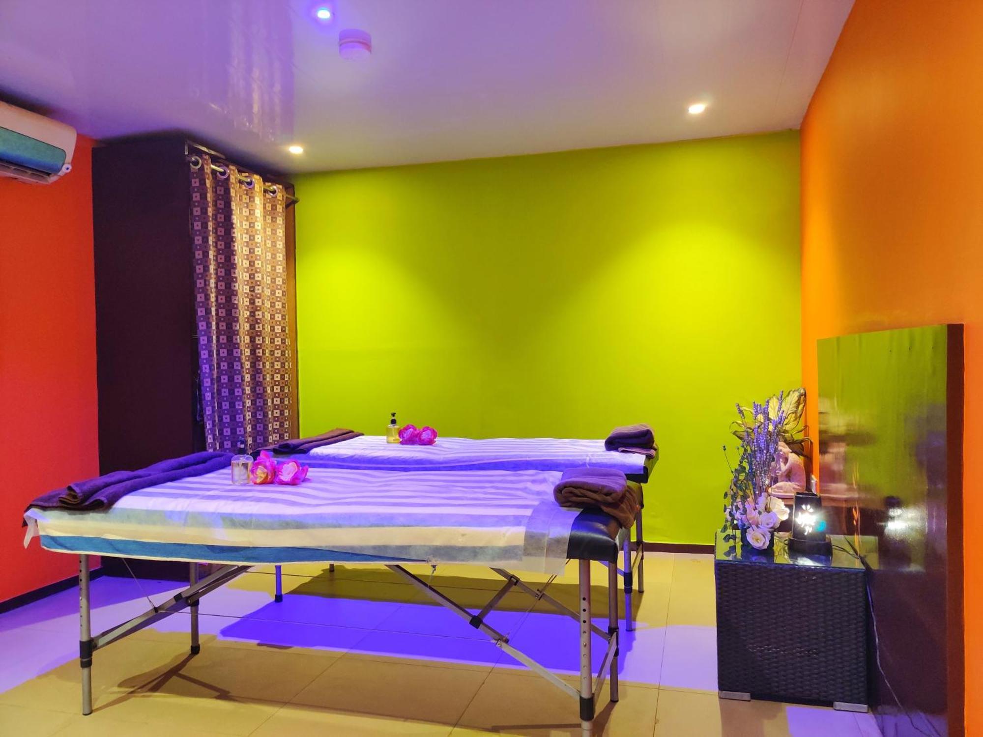 Citrus Hotel Lonavala Εξωτερικό φωτογραφία