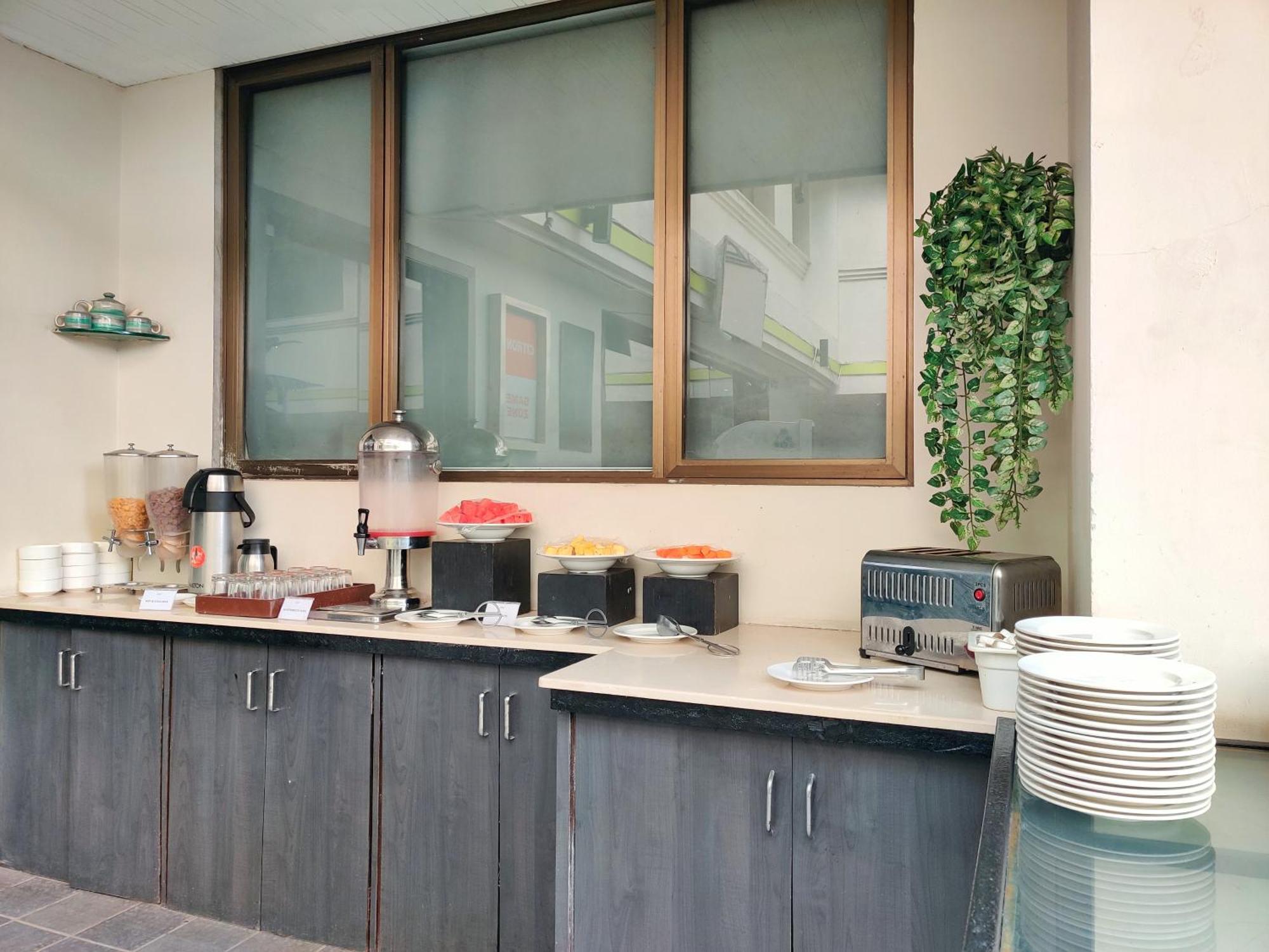 Citrus Hotel Lonavala Εξωτερικό φωτογραφία