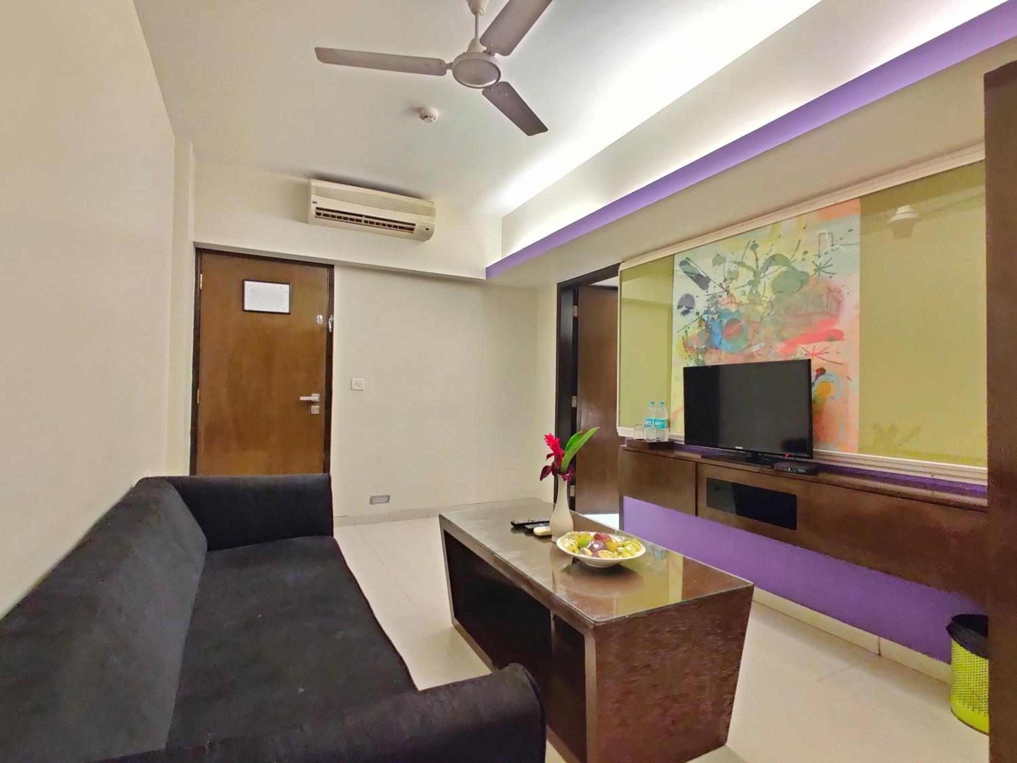 Citrus Hotel Lonavala Εξωτερικό φωτογραφία